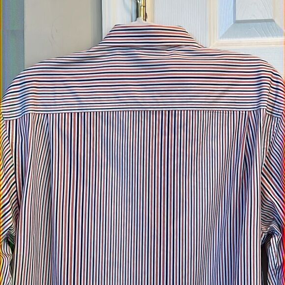 Saks Fifth Avenue Men’s M button-down dress shirt with plaid accent cuffs - Picture 14 of 15